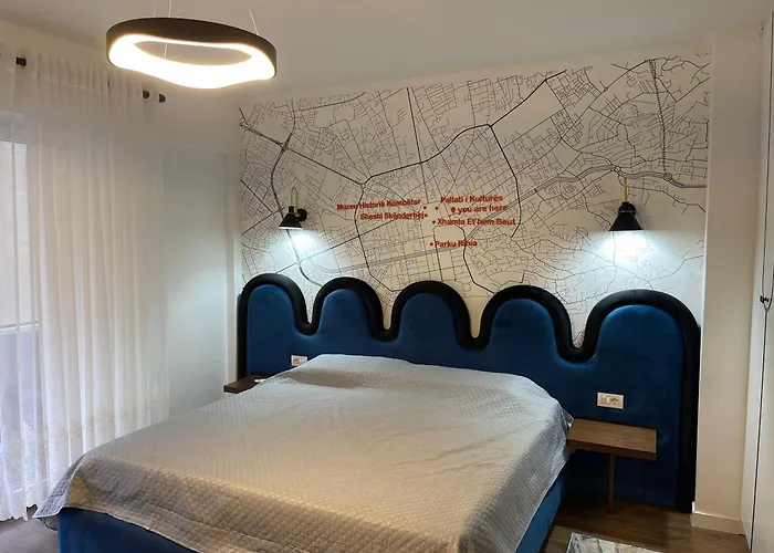 Center - Your Cosy Corner *