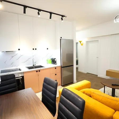 Center - Your Cosy Corner Appartamento Tirana