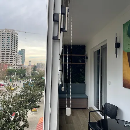 Center - Your Cosy Corner Appartamento Tirana