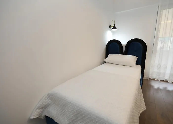 Center - Your Cosy Corner * Tirana